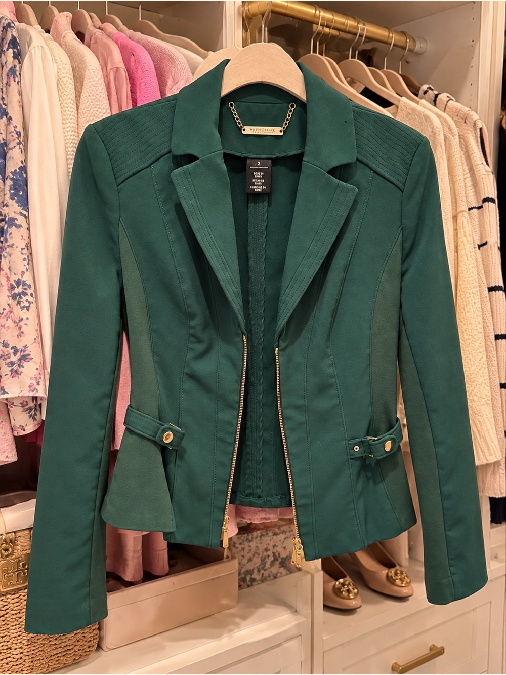 White House Black Market Emerald Green Zip Front Blazer Size 2